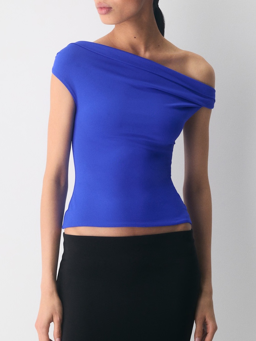 🆕 Aritzia Original Contour Ravish Top